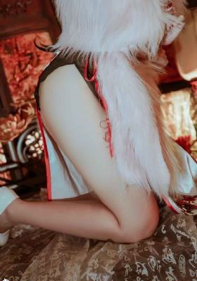 美女私密尿孔18