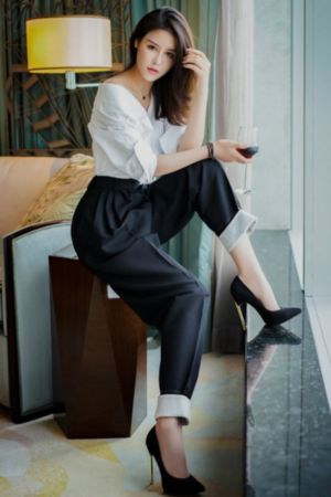 午夜av亚洲女人剧场se