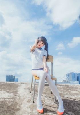 美女献身电影